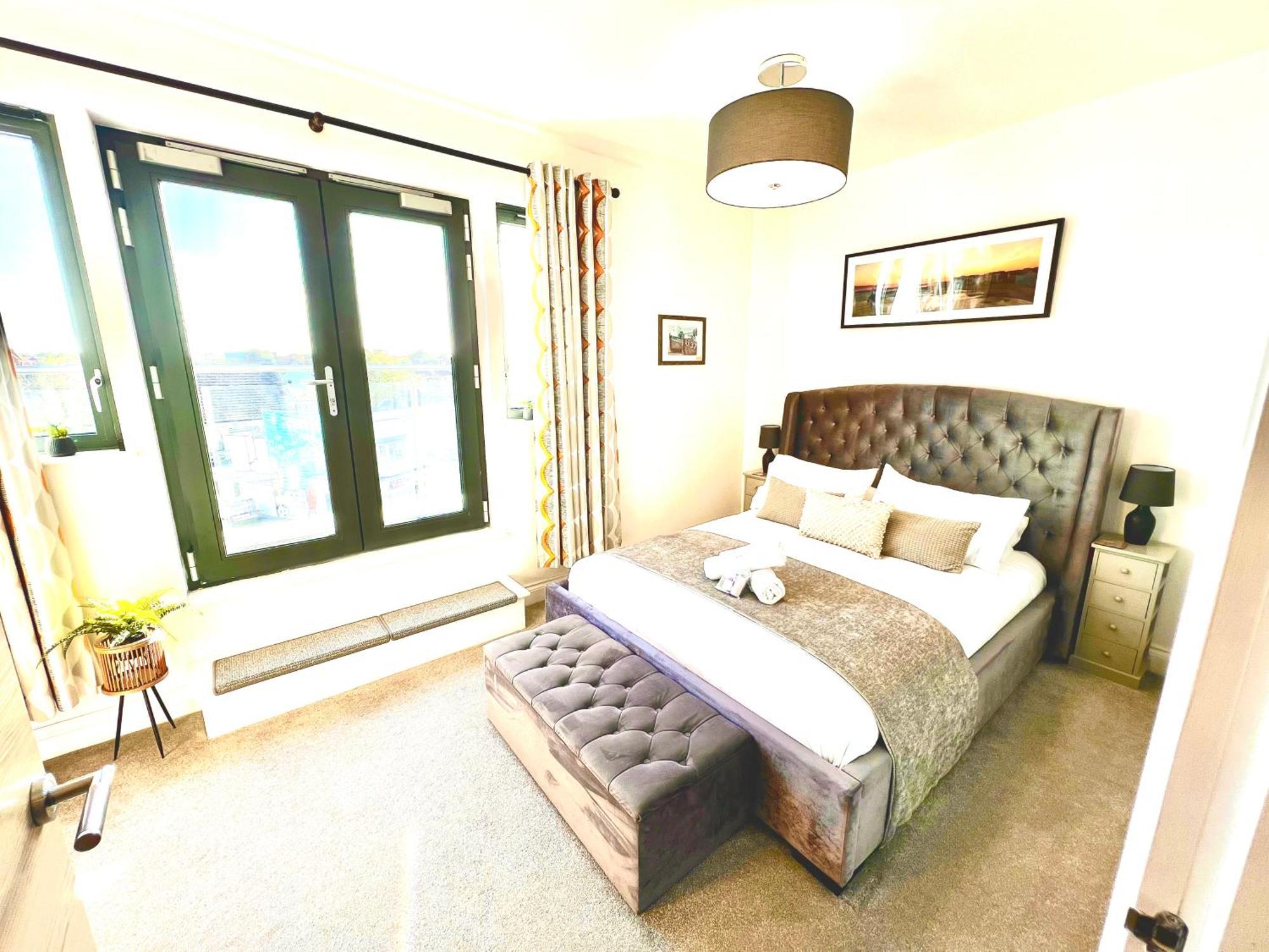 Апартаменты The Penthouse Margate, Balconies, Sea View, Gated Parking, Air Con! Экстерьер фото